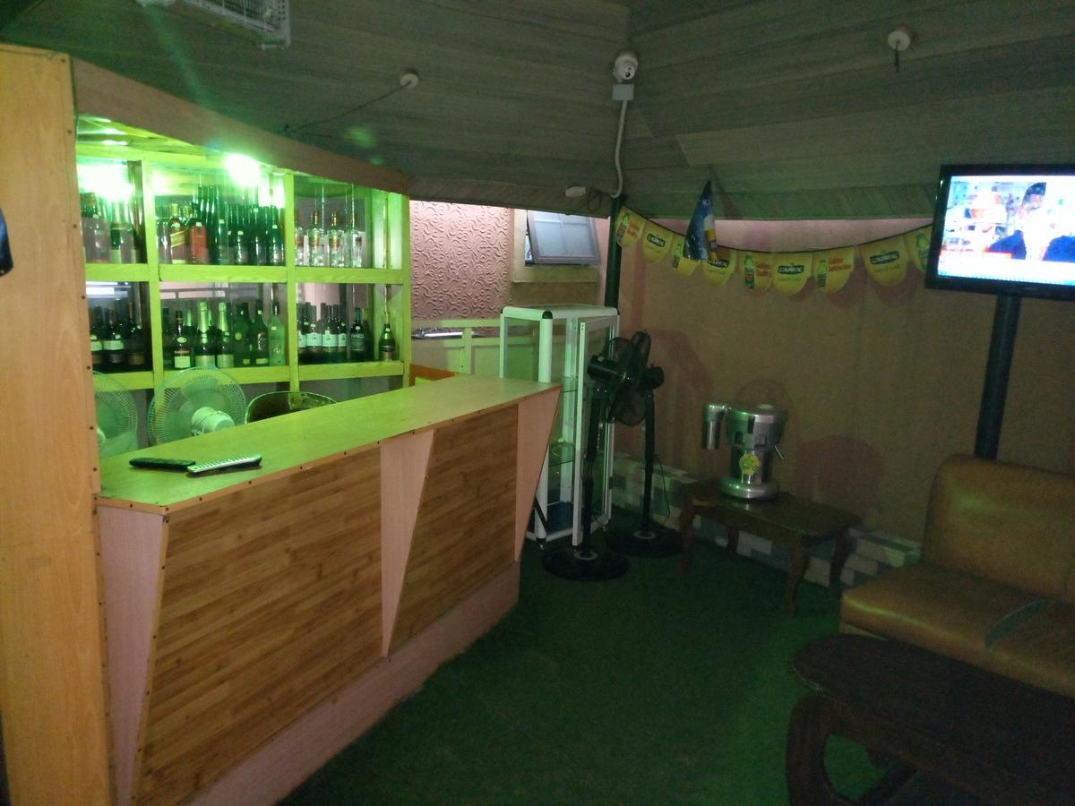 Glorious Hotel & Suites Ikotun Bagian luar foto